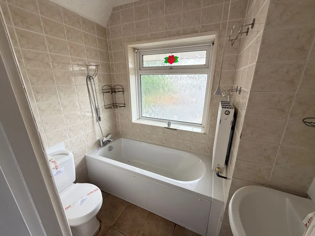 Cleethorpes Road, Southampton, Hampshire, SO19 8AQ - Online Auctions