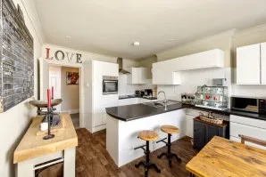 Property for Auction in Sussex & Hampshire - 76A High Street, Steyning, West Sussex