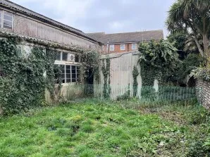 Property for Auction in Sussex & Hampshire - 11a West Street, Shoreham-by-Sea, West Sussex