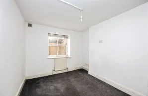 Property for Auction in Sussex & Hampshire - Flat 3 The Old School House, 35 Frederick Place, Brighton