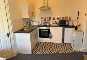 Property for Auction in Sussex & Hampshire - Flat 6, 192 Church Road, Hove, East Sussex
