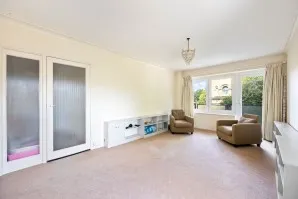 Property for Auction in Sussex & Hampshire - 16 Blenheim Court, 17 New Church Road, Hove, East Sussex