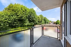 Property for Auction in Sussex & Hampshire - 16 Blenheim Court, 17 New Church Road, Hove, East Sussex