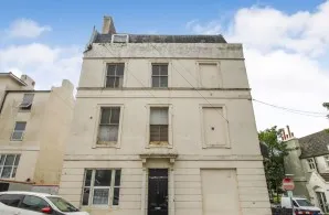 Property for Auction in Sussex & Hampshire - Third Floor Flat 5, 12 Villa Road, St Leonards-on-Sea, East Sussex