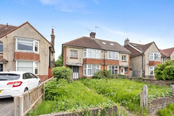 Property for Auction in Sussex & Hampshire - 10 Terringes Avenue, Worthing, West Sussex