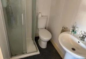 Property for Auction in Sussex & Hampshire - Flat 6, 192 Church Road, Hove, East Sussex