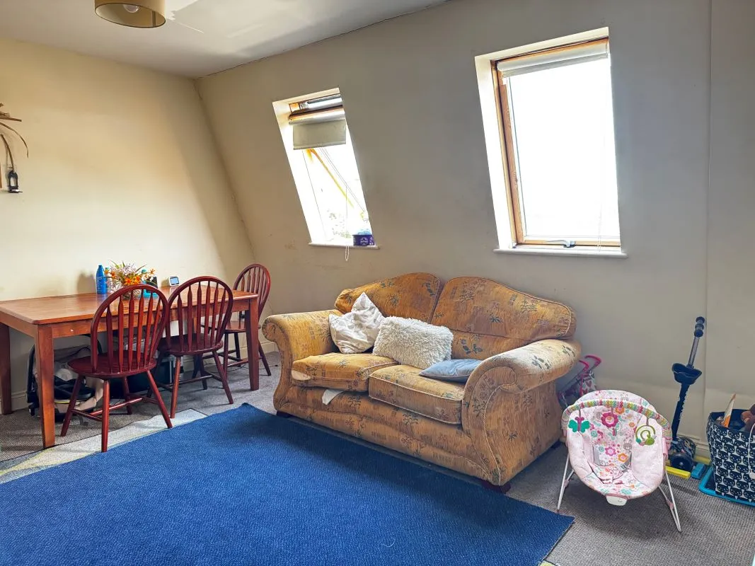 High Street, Cosham, Portsmouth, Hampshire, PO6 3AG - Online Auctions