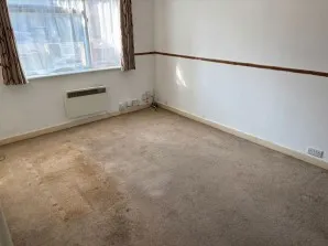 Property for Auction in Sussex & Hampshire - Flat 8, 443 Brighton Road, Lancing, West Sussex