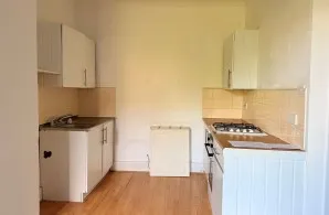 Property for Auction in Sussex & Hampshire - Flat 3 Mayfair Court, 9, St Andrews Road, Southsea