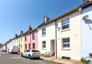 Property for Auction in Sussex & Hampshire - 25 Grove Street, Brighton, East Sussex