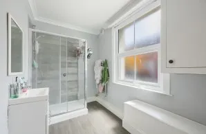 Property for Auction in Sussex & Hampshire - 25 Grove Street, Brighton, East Sussex