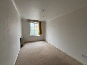 Property for Auction in Sussex & Hampshire - Flat 18 Hamilton Court, Ashby Place, Southsea, Hampshire