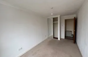 Property for Auction in Sussex & Hampshire - Flat 18 Hamilton Court, Ashby Place, Southsea, Hampshire