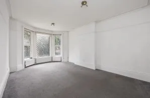 Property for Auction in Sussex & Hampshire - Flat 2, 82 Denmark Villas, Hove