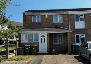 Property for Auction in Sussex & Hampshire - 25 Flamborough Close, Southampton