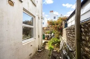 Property for Auction in Sussex & Hampshire - 12 West Hill Street, Brighton, East Sussex