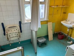 Property for Auction in Sussex & Hampshire - 39 Queen Street, Littlehampton, West Sussex