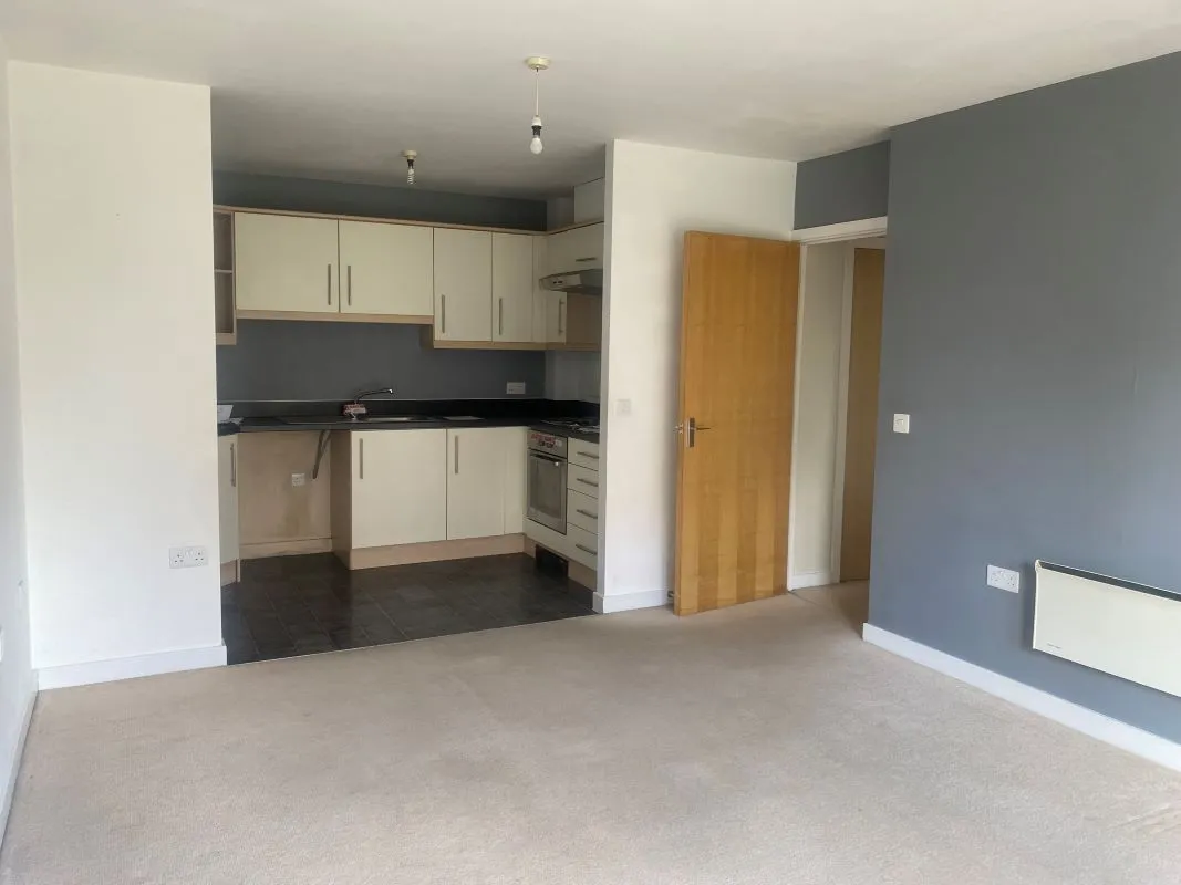 Billys Copse, Havant, Hampshire, PO9 5DJ - Online Auctions