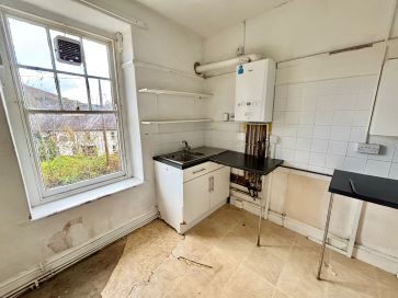 Property for Auction in Wales - 2 Swansea Road, Pontardawe, Swansea, Neath Port Talbot SA8 4AB