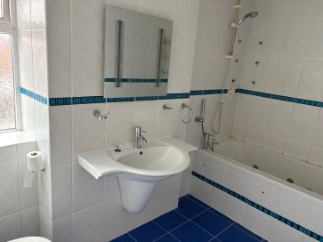 Property for Auction in Wales - The Lemon Tree, 2 Prospect Place, Llanelli SA15 3PT