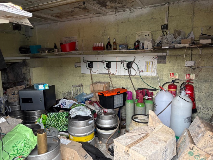 Property for Auction in Wales - The Lemon Tree, 2 Prospect Place, Llanelli SA15 3PT
