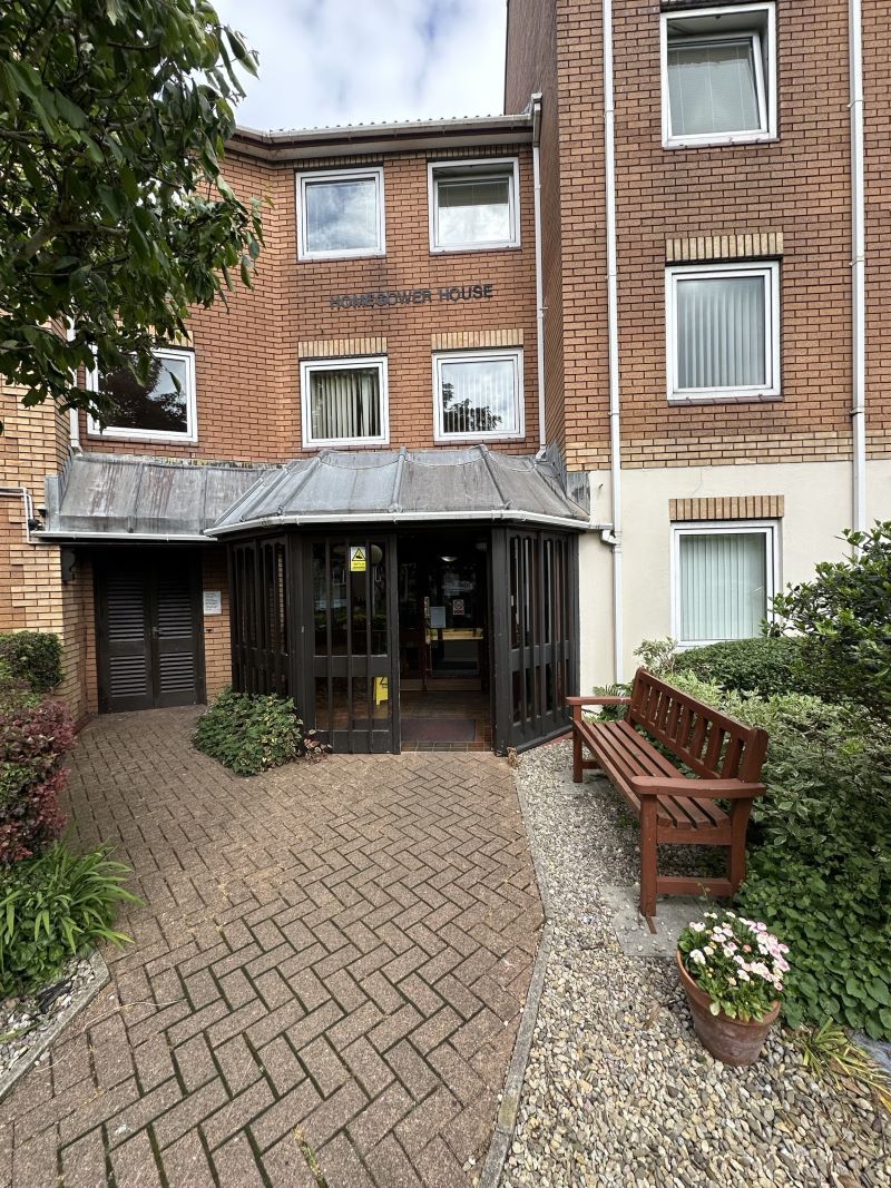 Homegower House, Swansea, West Glamorgan, SA1 4DH - Online Auctions