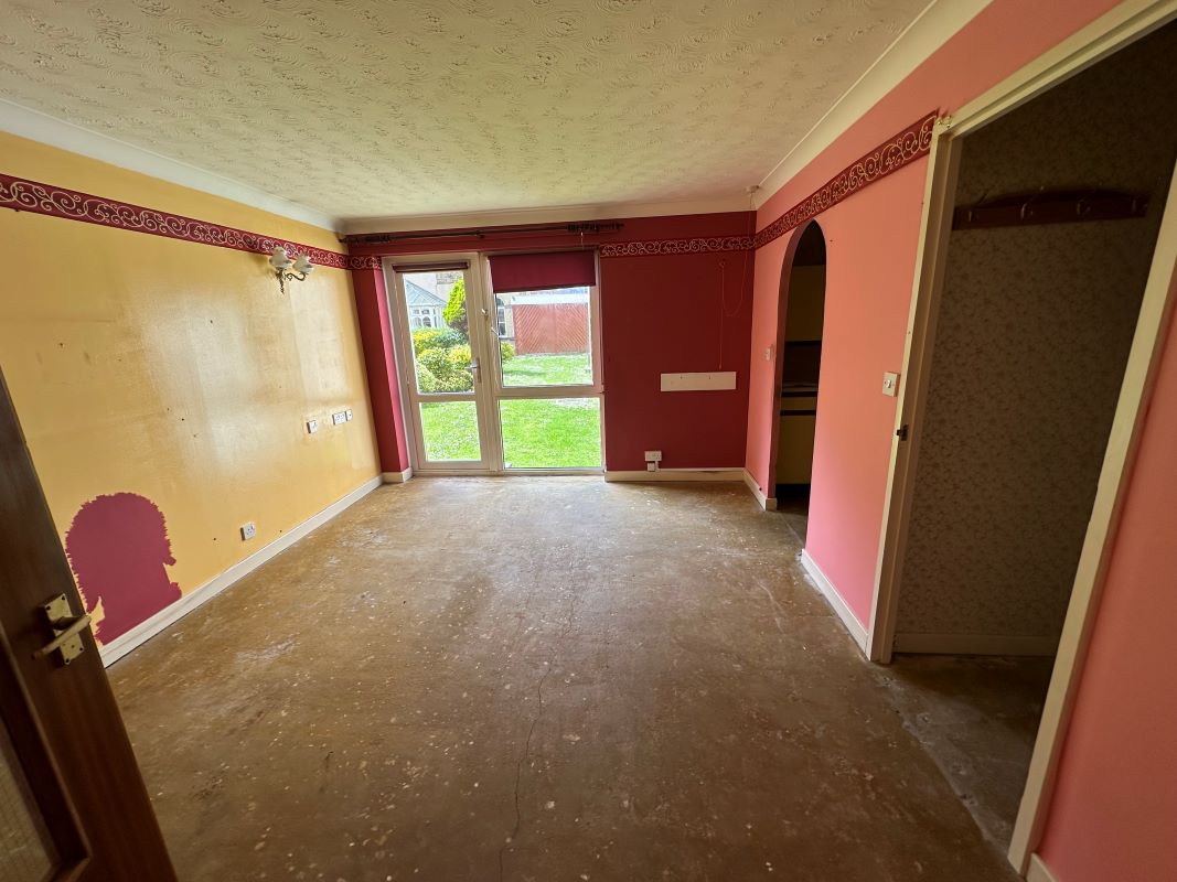 Homegower House, Swansea, West Glamorgan, SA1 4DH - Online Auctions