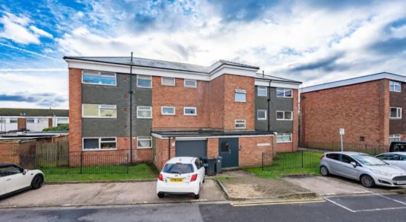 Canton Court, Cardiff, CF11 9BH - Online Auctions