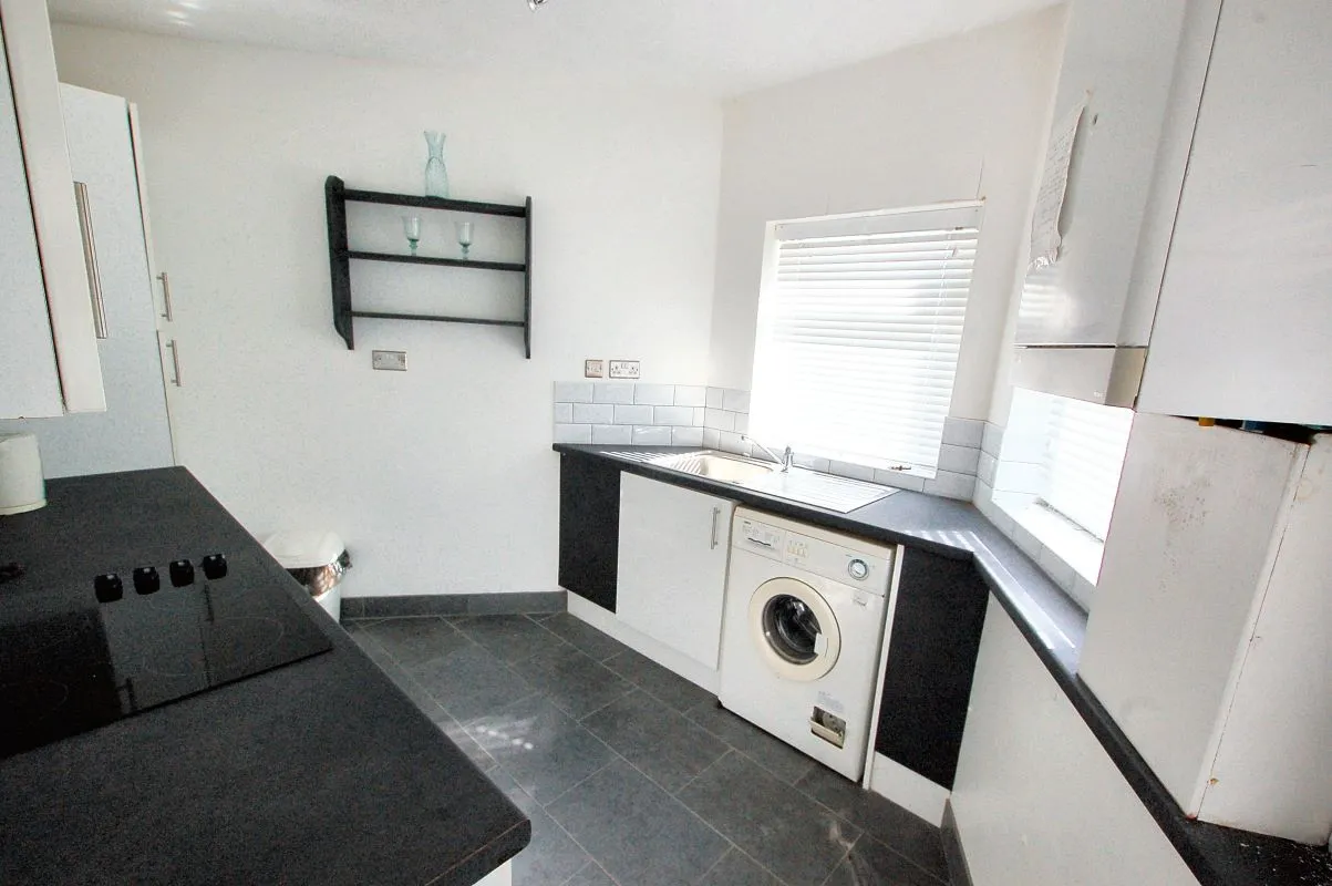 Queen Street, Pembroke Dock, Pembrokeshire, SA72 6JH - Online Auctions