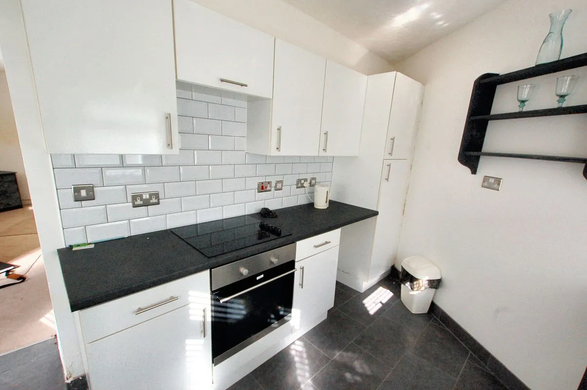 Queen Street, Pembroke Dock, Pembrokeshire, SA72 6JH - Online Auctions