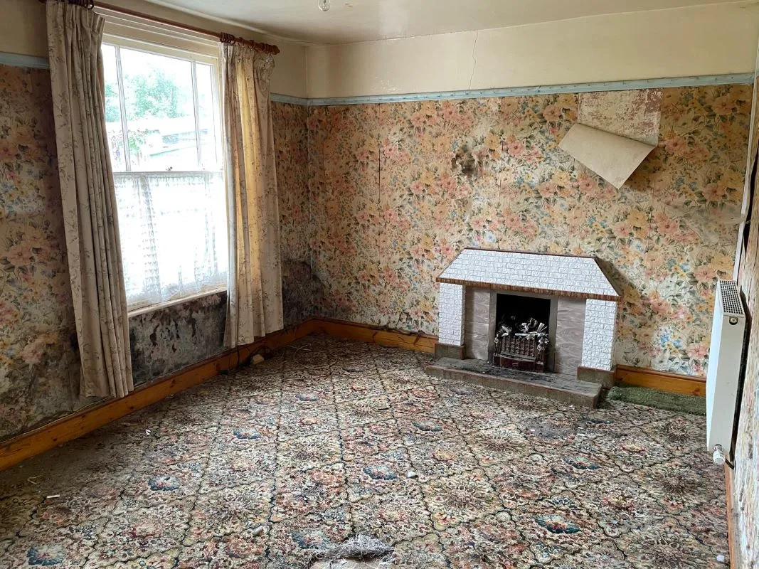 Rhandirmwyn, Llandovery, Carmarthenshire, SA20 0NS - Online Auctions