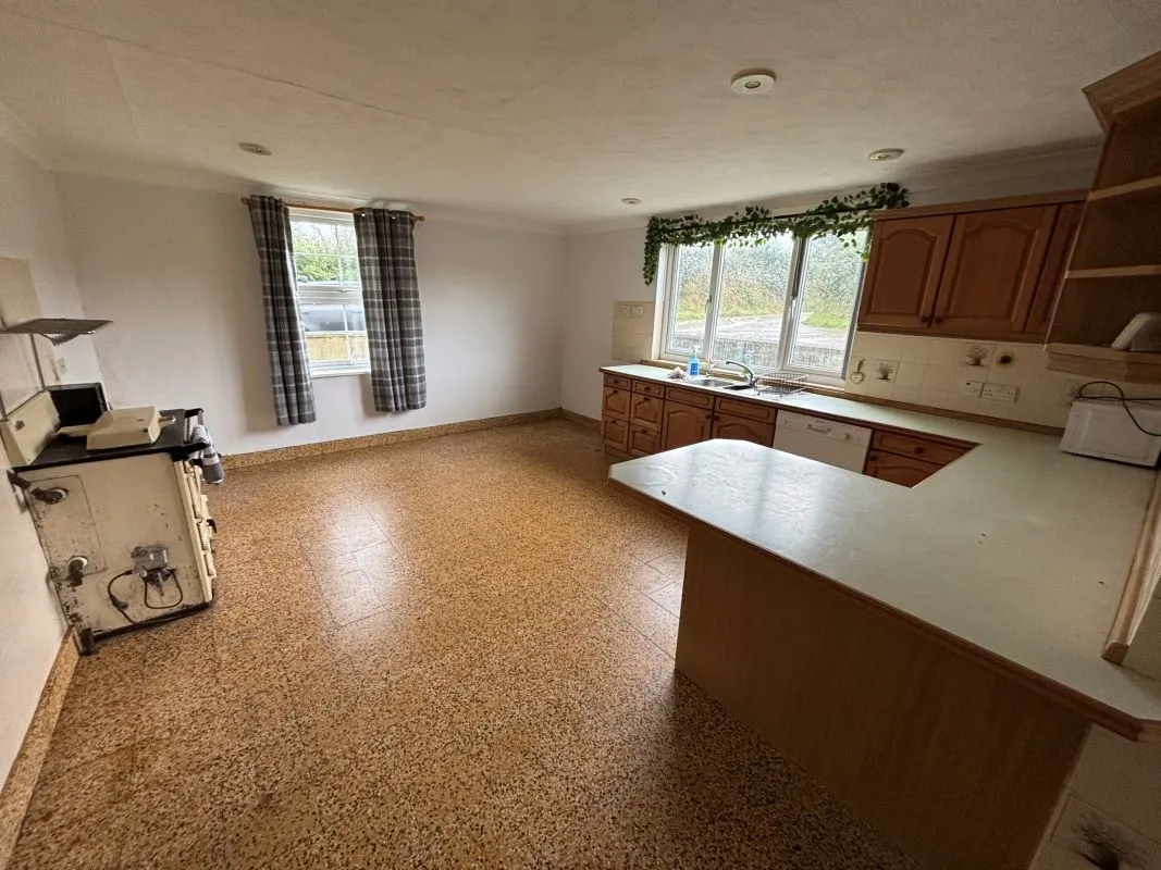 Camrose, Haverfordwest, Pembrokeshire, SA62 6JN - Online Auctions