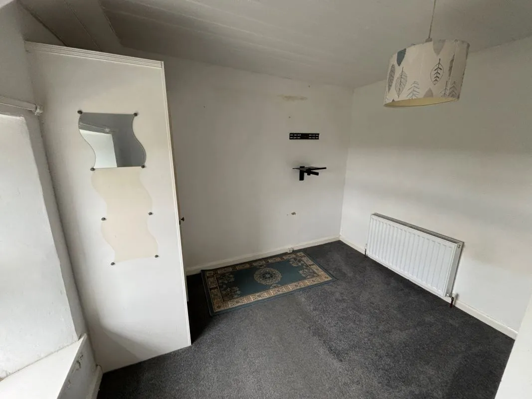 Camrose, Haverfordwest, Pembrokeshire, SA62 6JN - Online Auctions