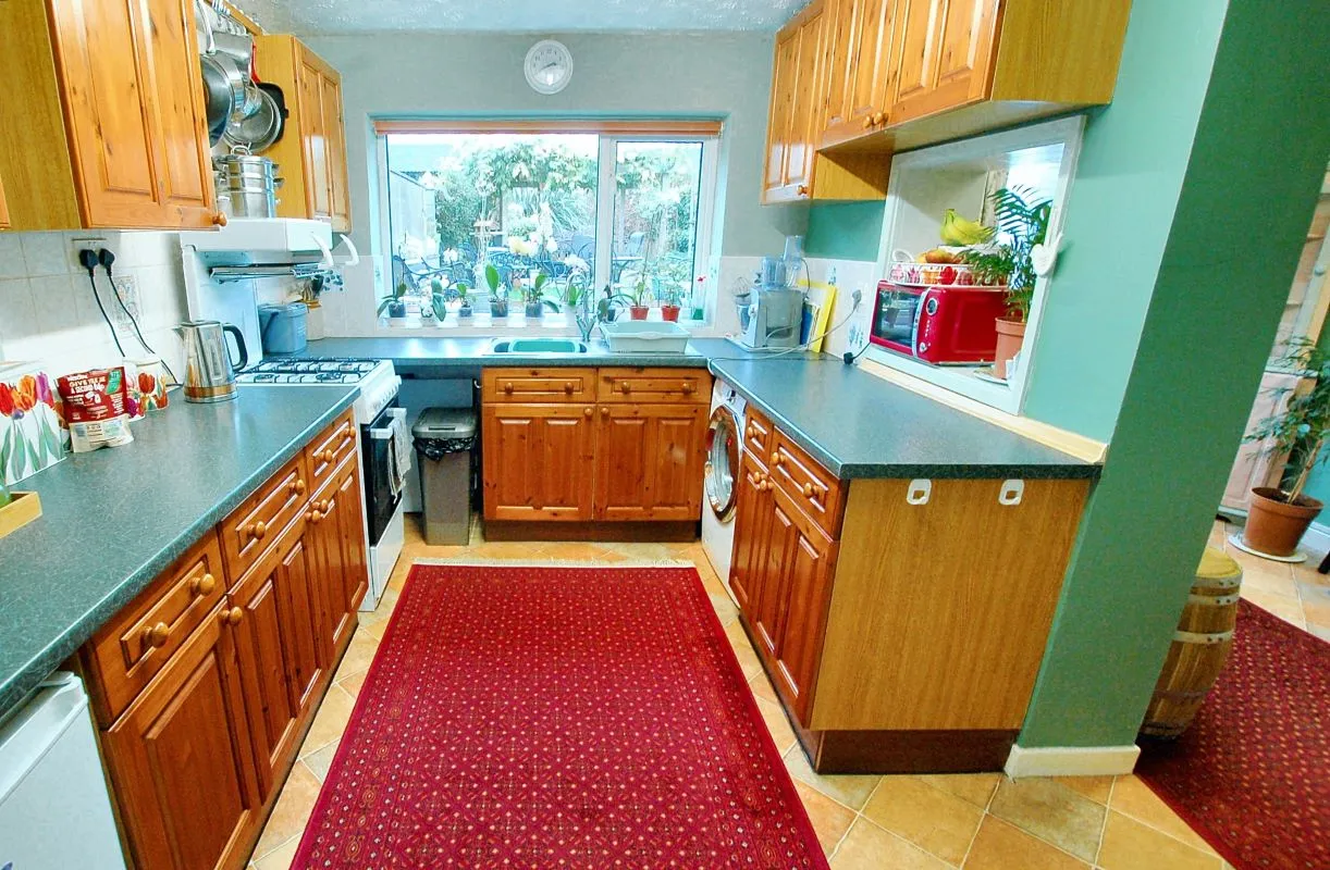 Pembroke Dock, Pembrokeshire, SA72 6DJ - Online Auctions