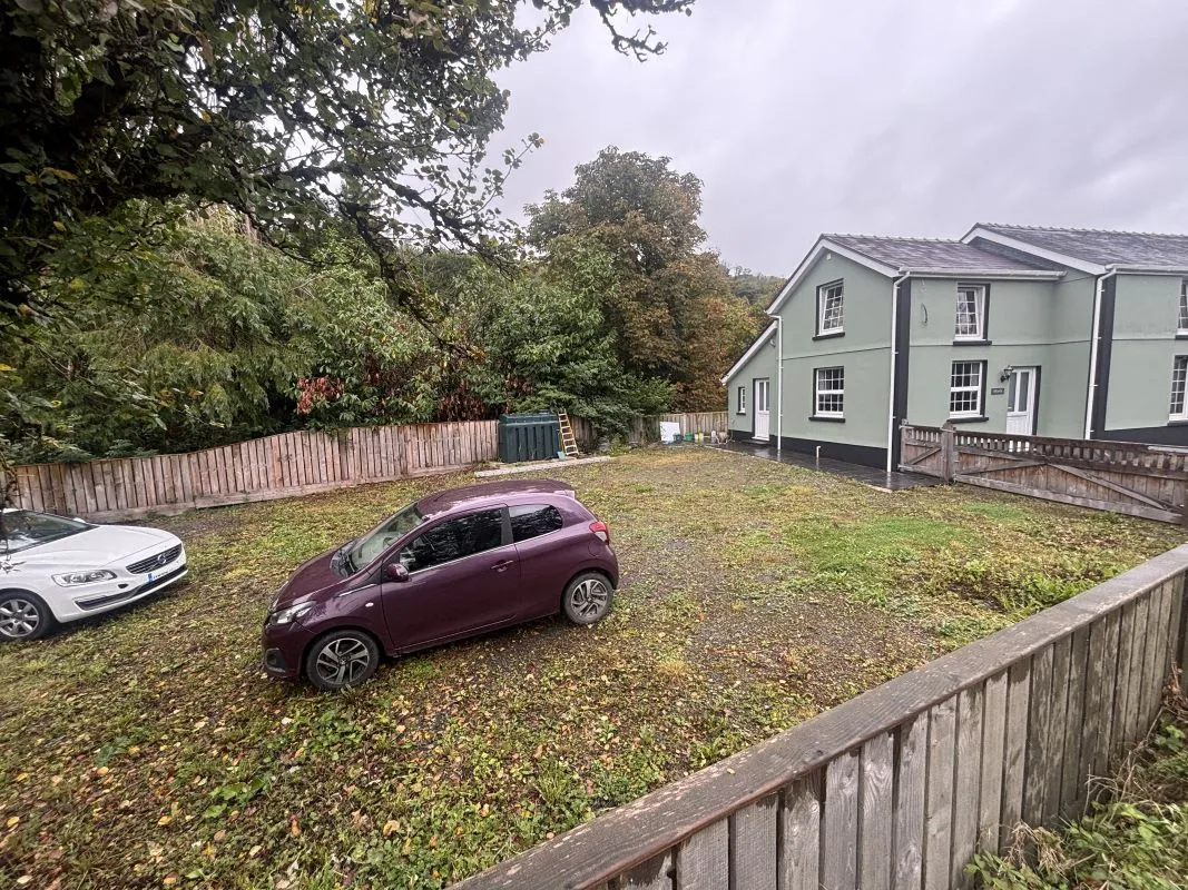 Morfa, Alltwalis, Carmarthen, Carmarthenshire, SA32 7EB - Online Auctions