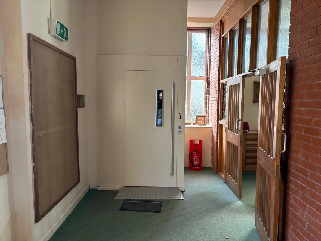 Nicholas Street, Pontypool, Torfaen, NP4 6JZ - Online Auctions