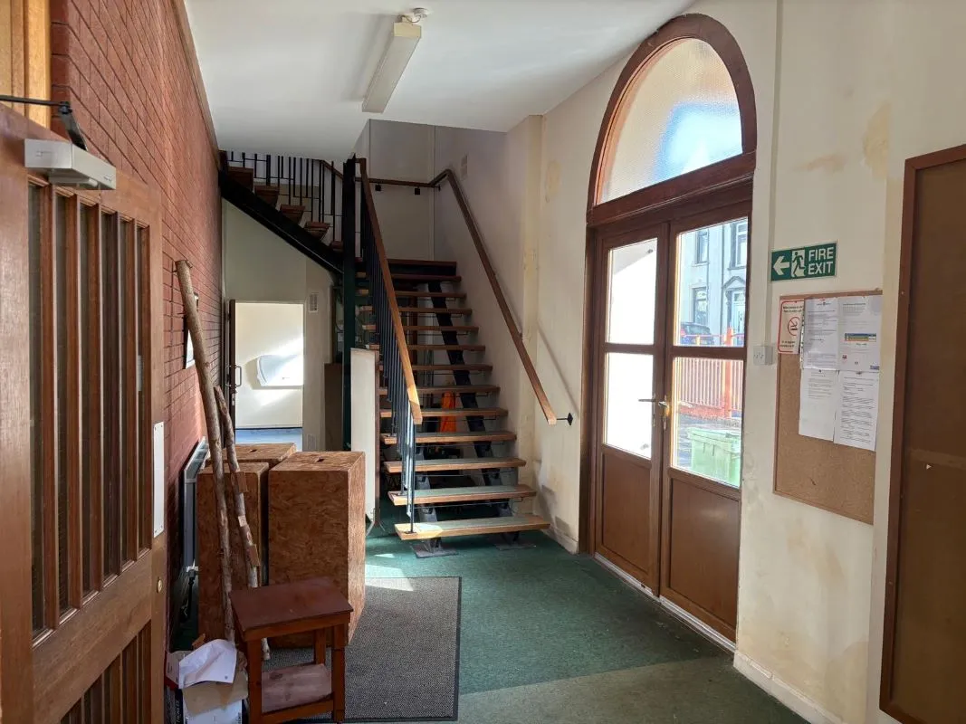 Nicholas Street, Pontypool, Torfaen, NP4 6JZ - Online Auctions