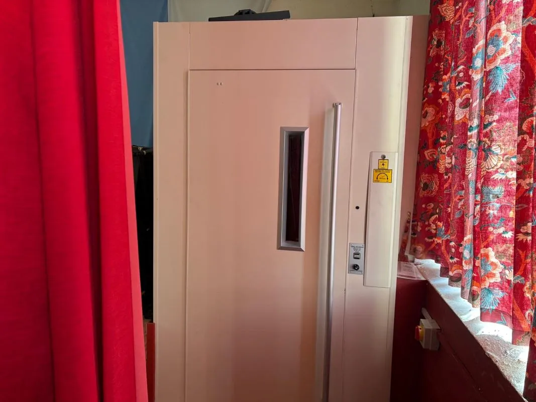 Nicholas Street, Pontypool, Torfaen, NP4 6JZ - Online Auctions