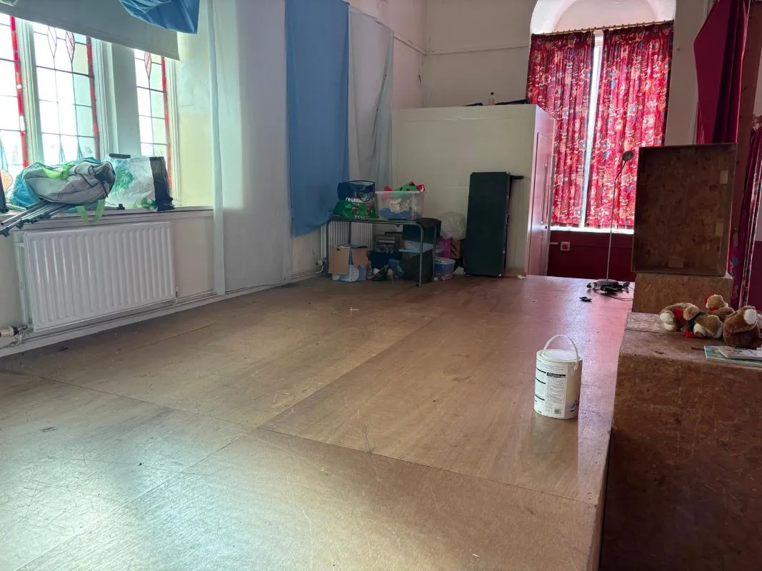 Nicholas Street, Pontypool, Torfaen, NP4 6JZ - Online Auctions