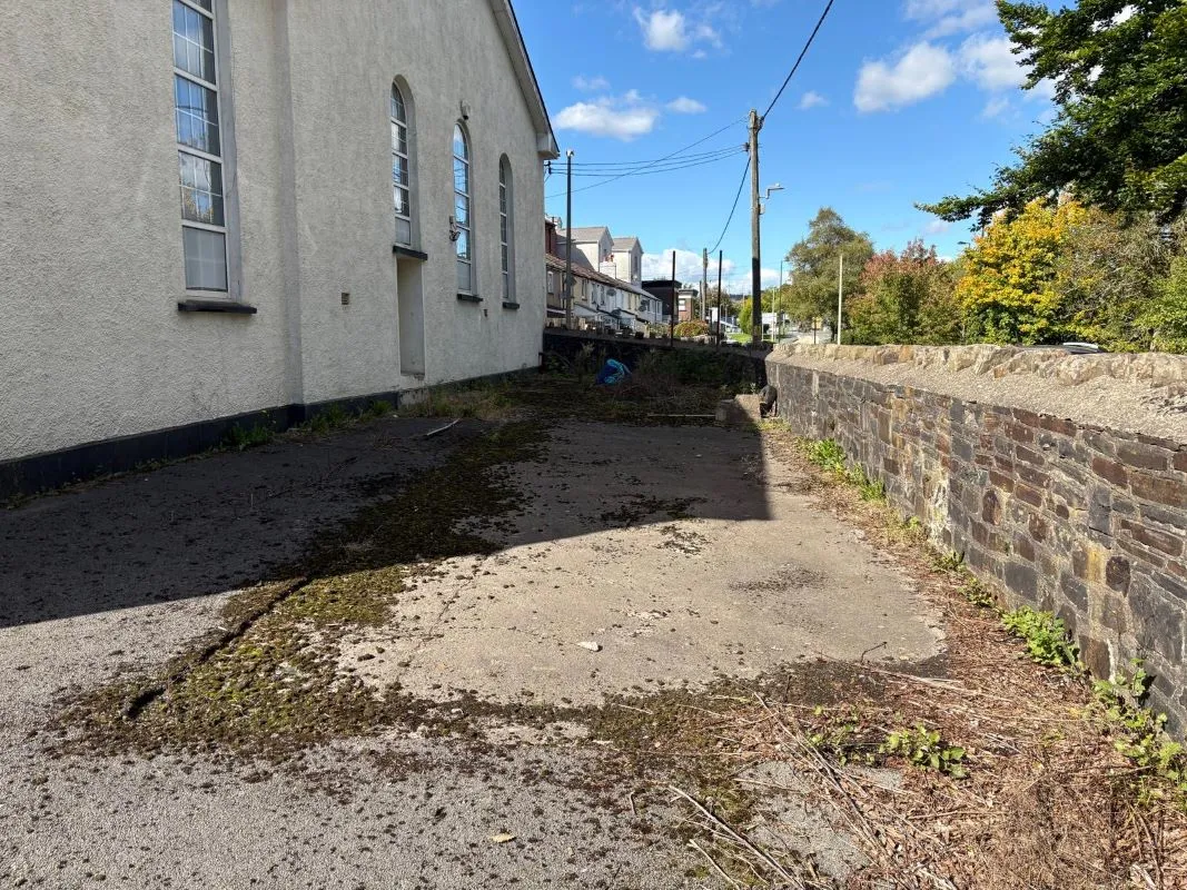 Wesleyan Row, Ebbw Vale, Blaenau Gwent, NP23 6EH - Online Auctions