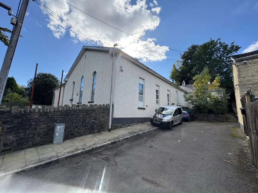 Wesleyan Row, Ebbw Vale, Blaenau Gwent, NP23 6EH - Online Auctions