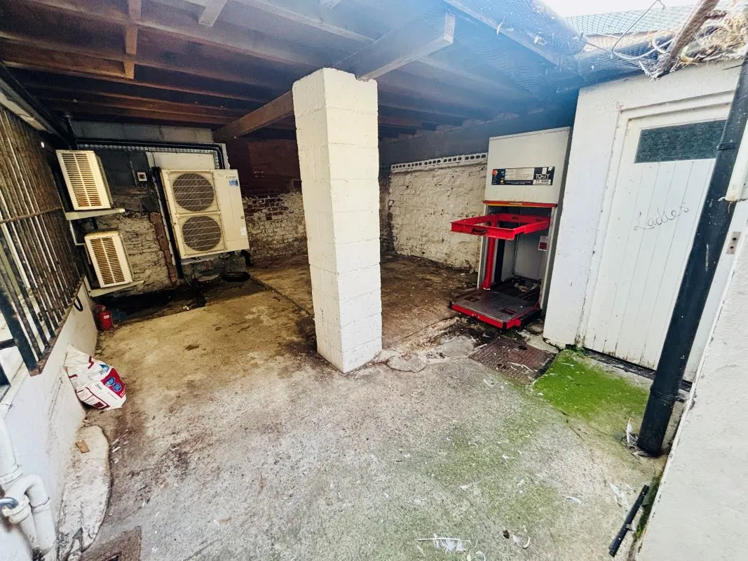 Great Darkgate Street, Aberystwyth, Ceredigion, SY23 1DW - Online Auctions