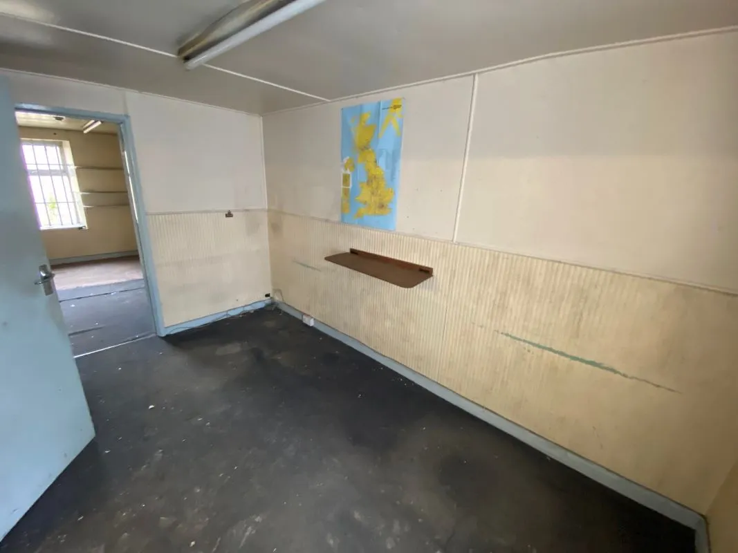 Pentrecourt Road, Llandysul, Carmarthenshire, SA44 5AP - Online Auctions