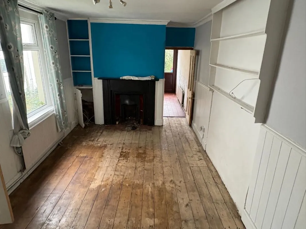 164 Corporation Road, Cardiff, CF11 7AY - Online Auctions