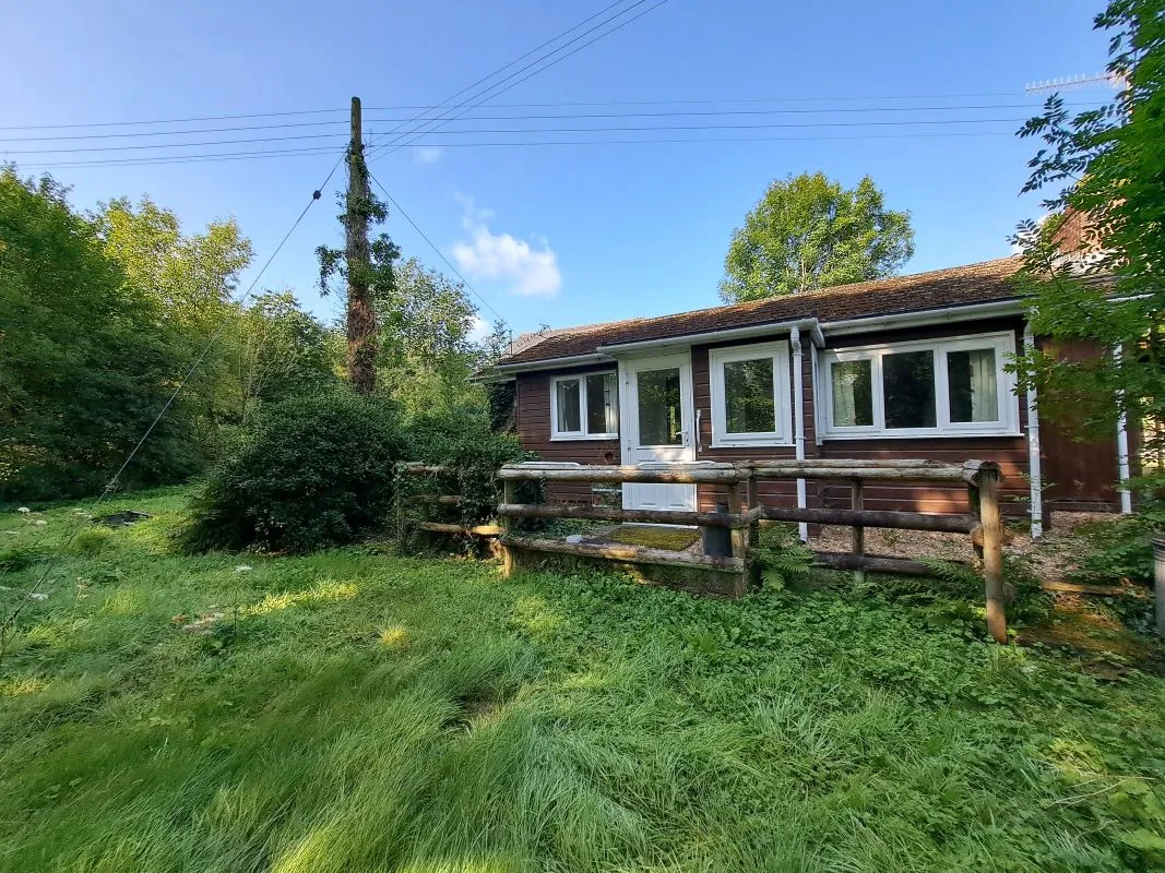 Login Terrace, Brecon, Powys, LD3 8UH - Online Auctions