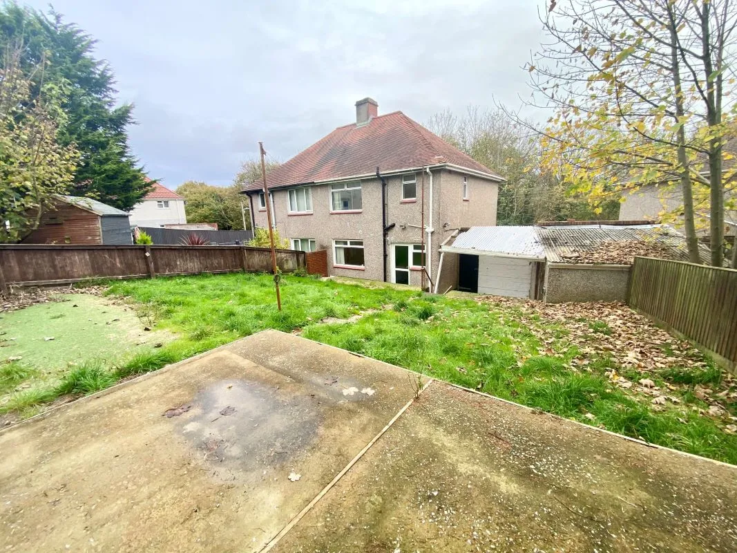 Heol Y Vagwr, clydach, Swansea, SA6 5NA - Online Auctions