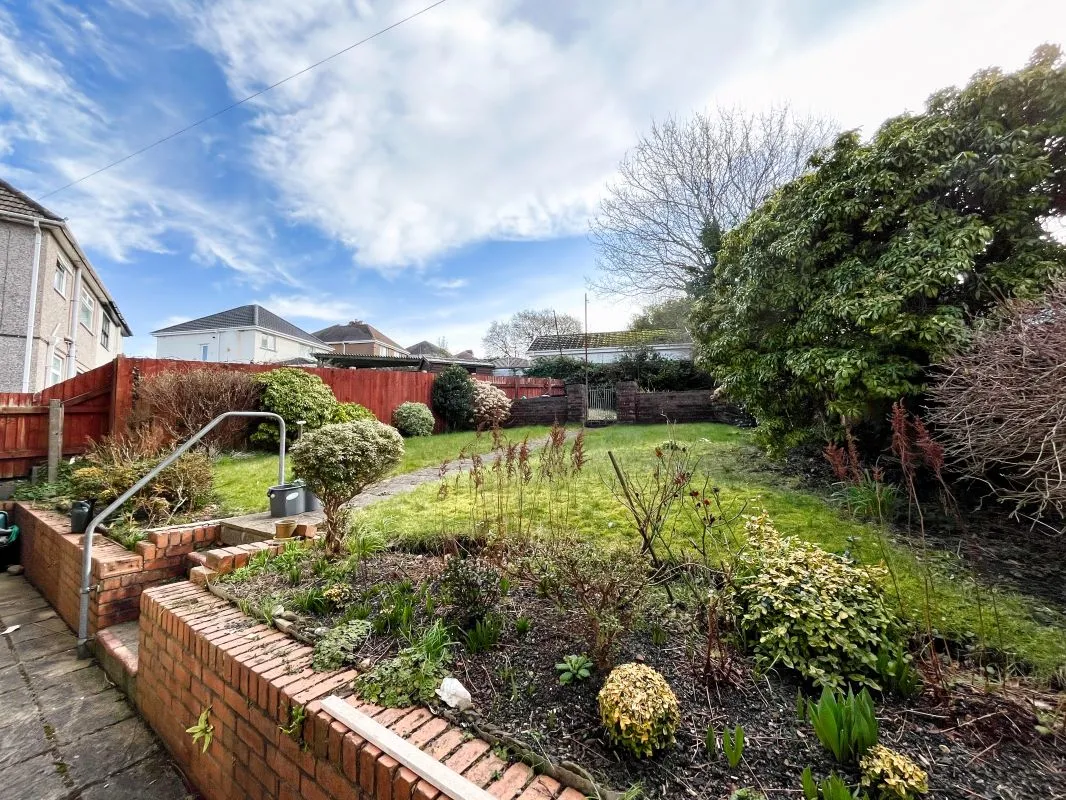 Myrtle Road, Neath, Port Talbot, SA11 3UF - Online Auctions