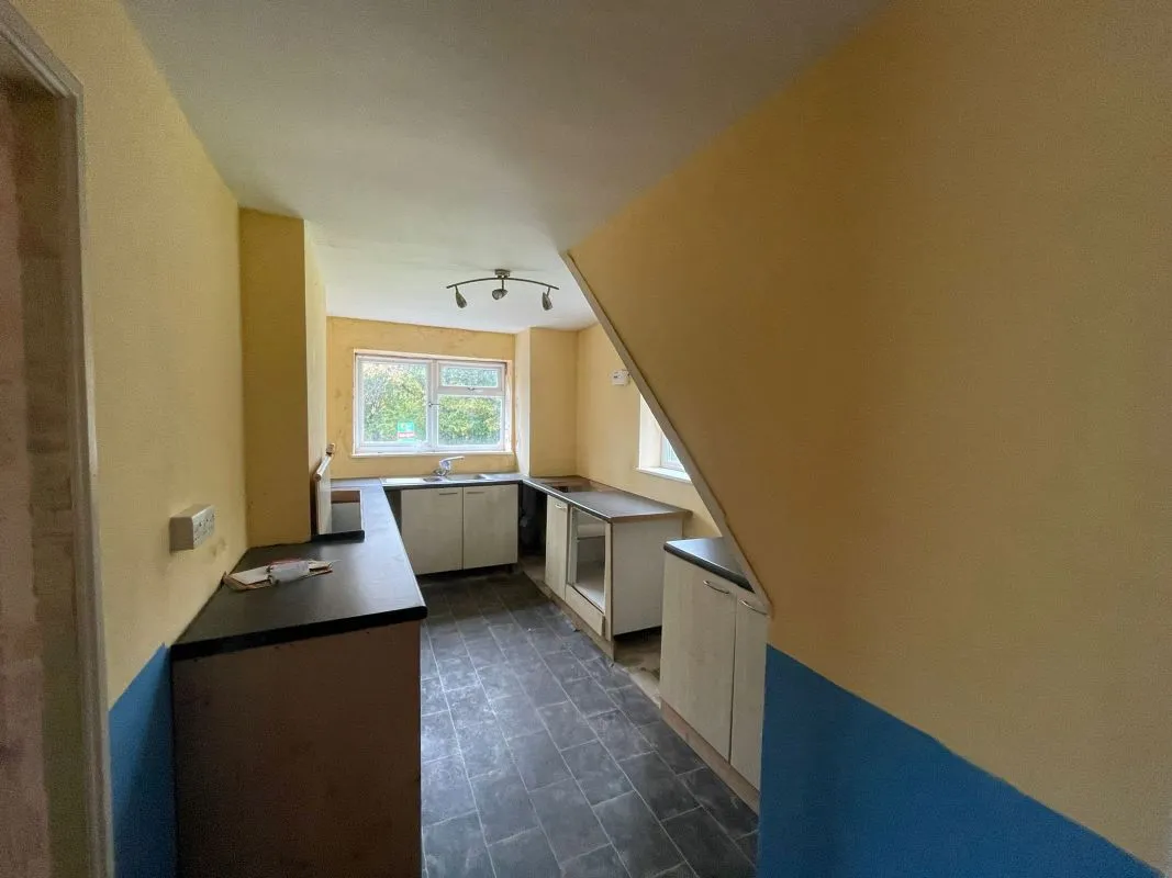 Penplas Road, Blaenymaes, Swansea, West Glamorgan, SA5 5PJ - Online Auctions