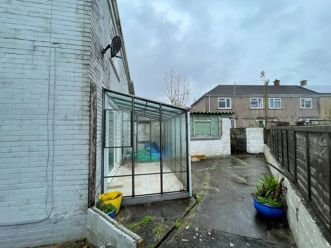 Penplas Road, Blaenymaes, Swansea, West Glamorgan, SA5 5PJ - Online Auctions