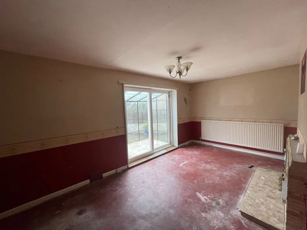 Penplas Road, Blaenymaes, Swansea, West Glamorgan, SA5 5PJ - Online Auctions